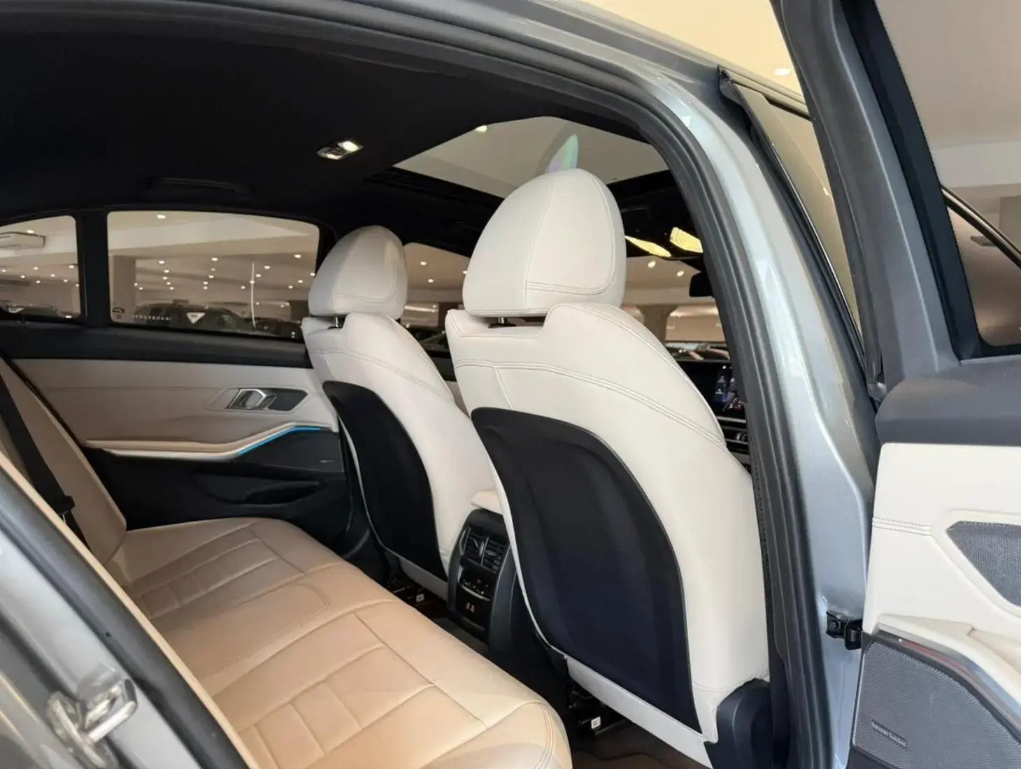 galeria 320i
