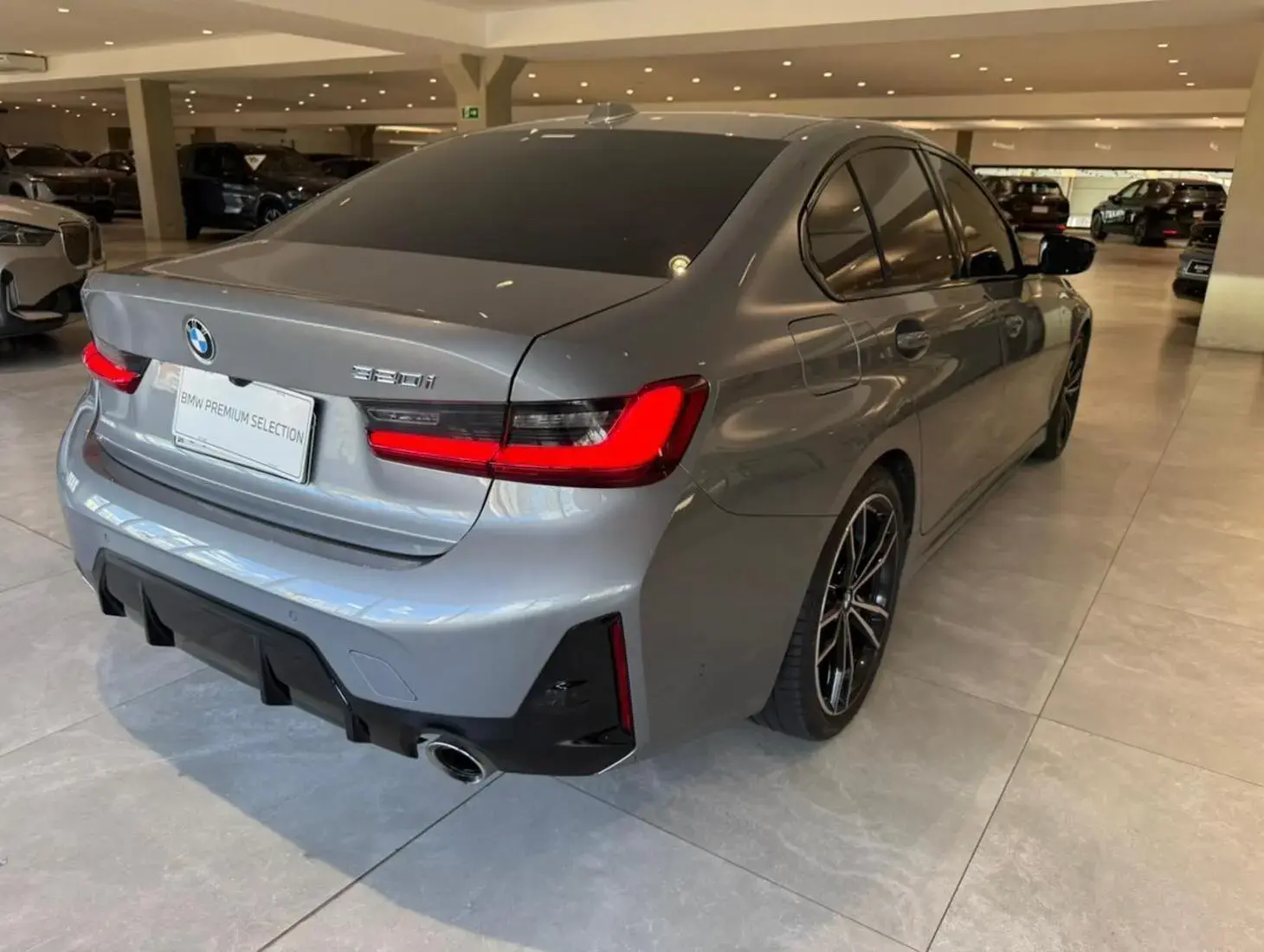 galeria 320i