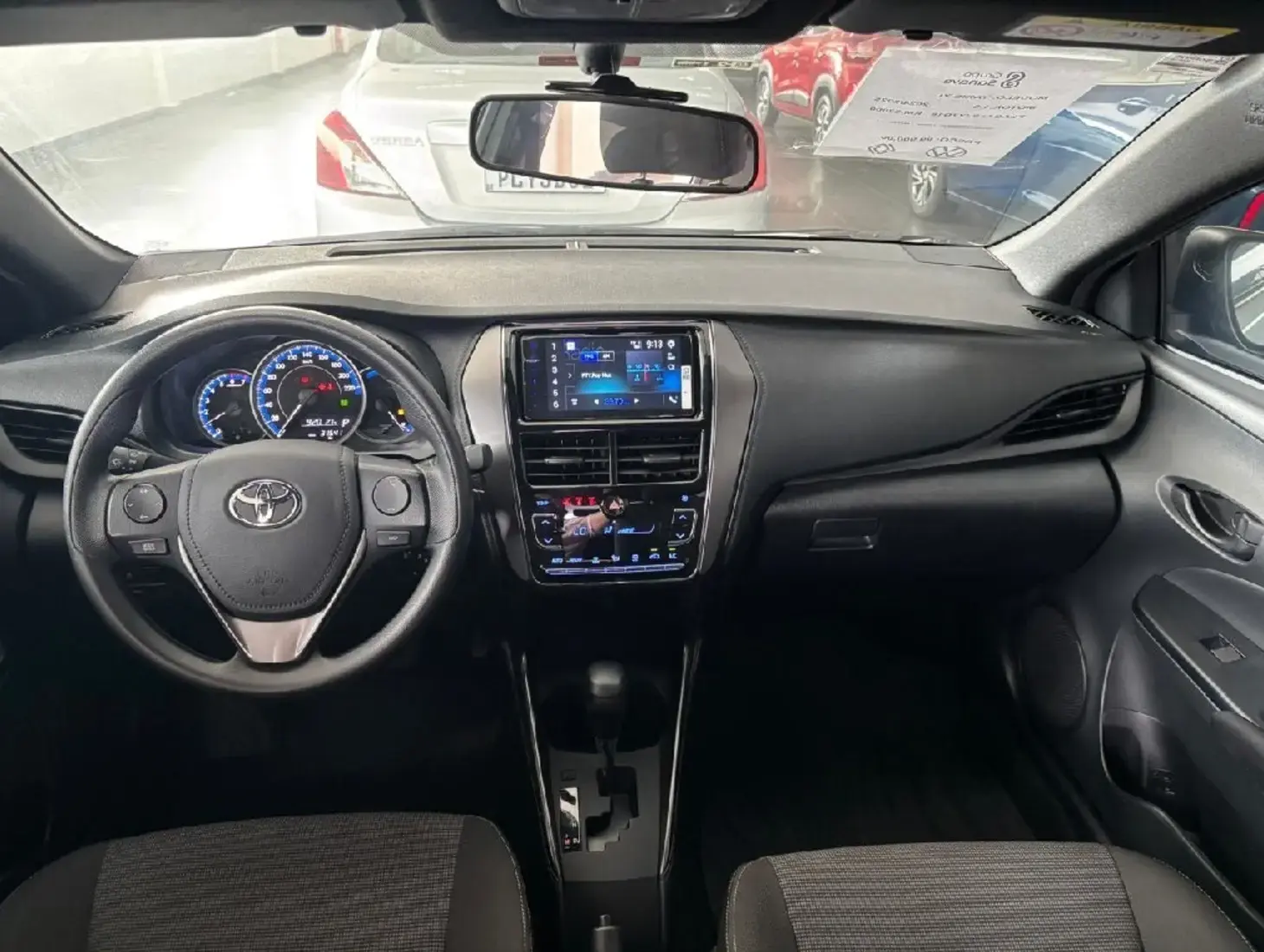 galeria YARIS