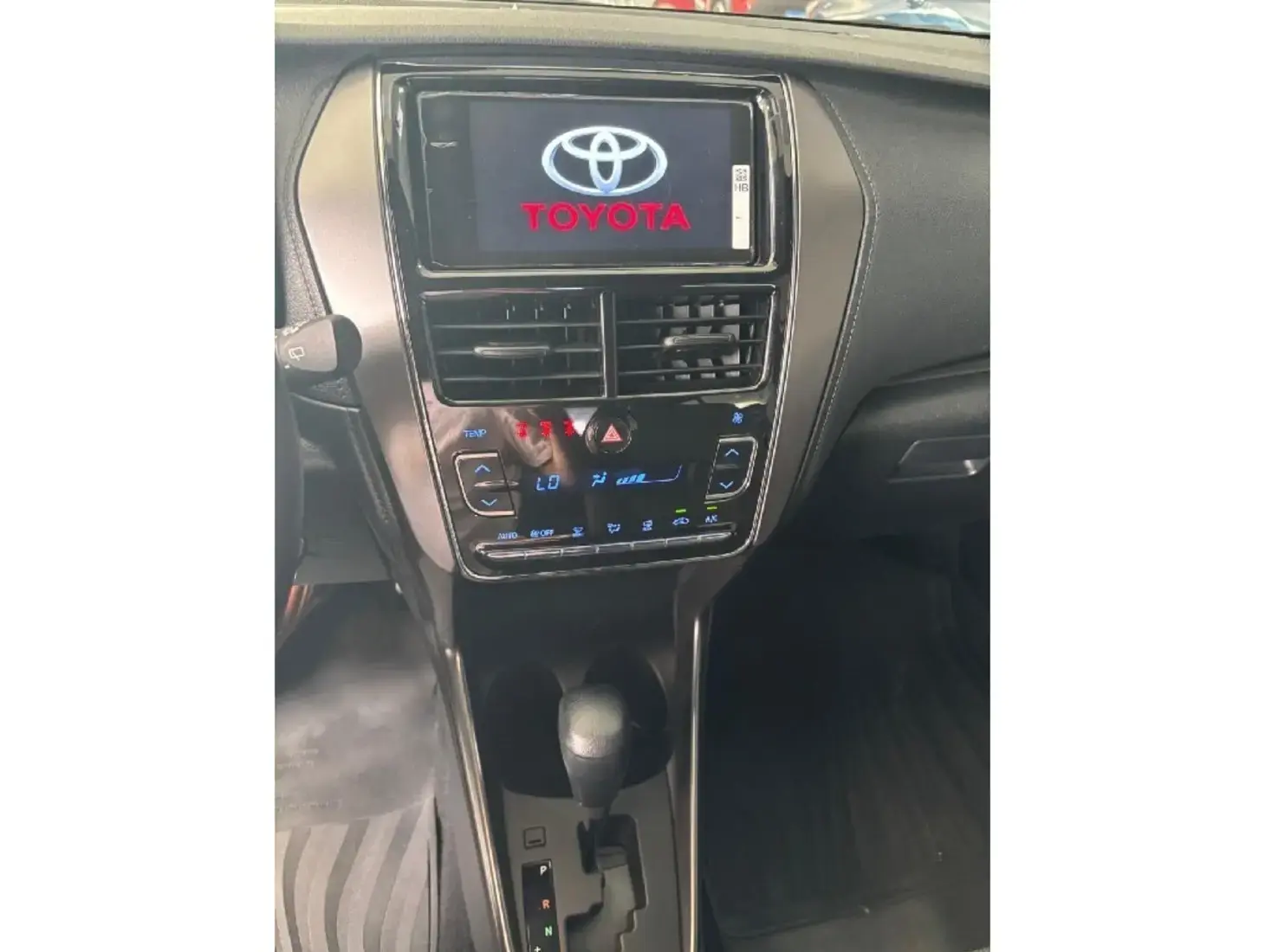 galeria YARIS