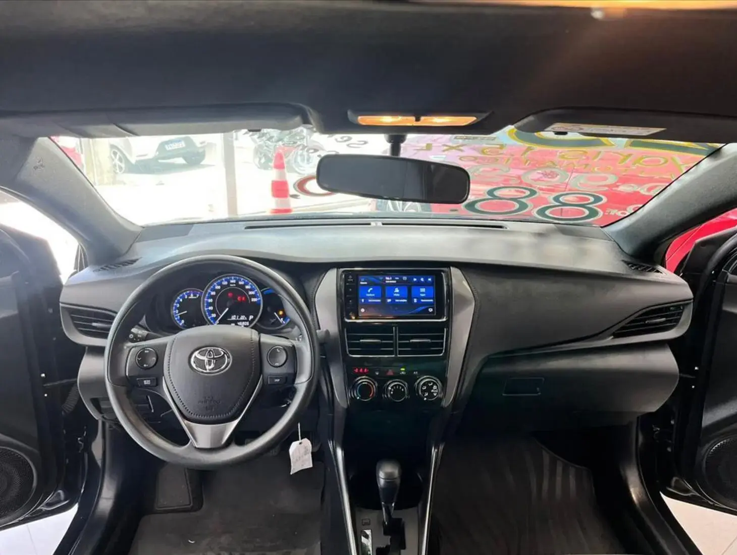 galeria YARIS