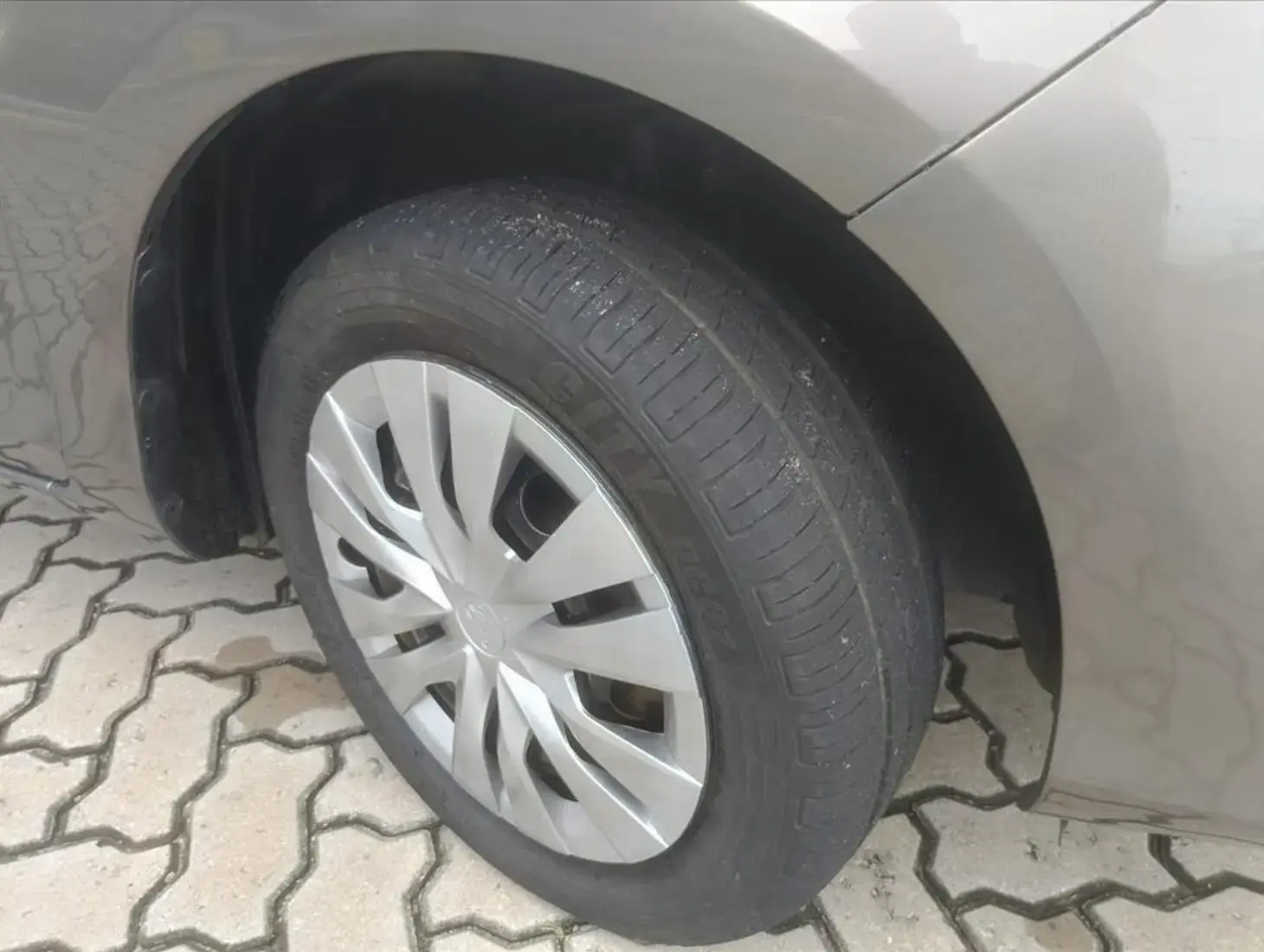 galeria YARIS