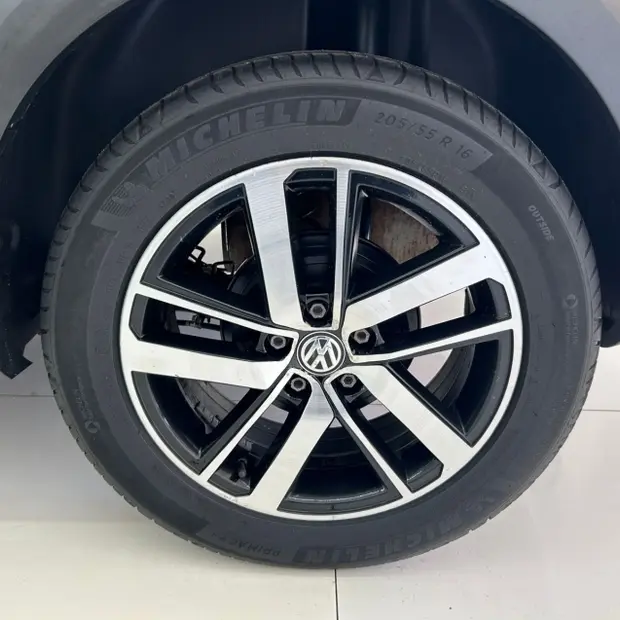 Volkswagen FOX 1.6 MSI TOTAL FLEX XTREME 4P MANUAL