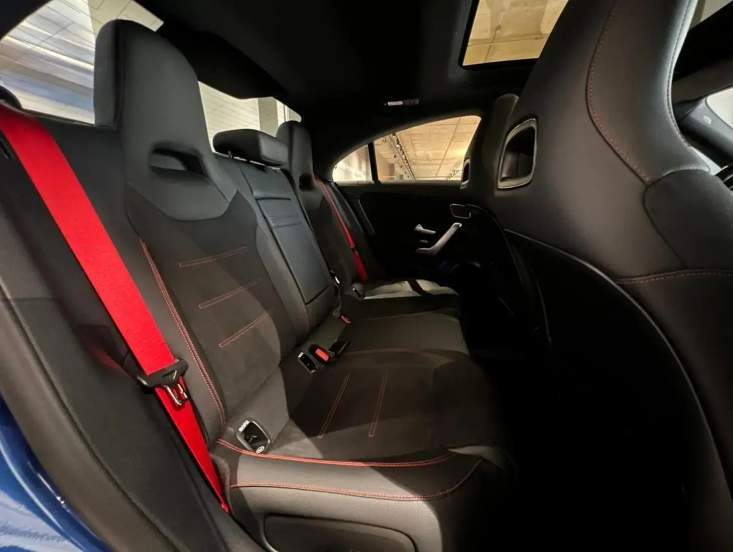 galeria CLA 45 AMG