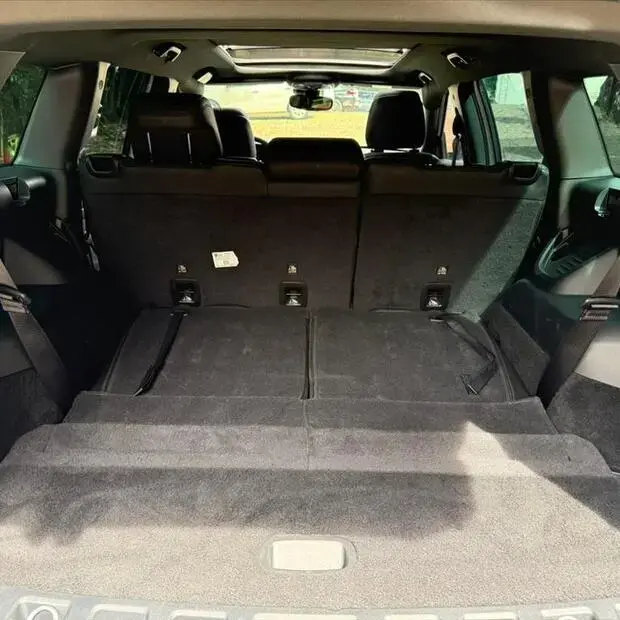 Jeep COMMANDER 2.0 HURRICANE 4 TURBO GASOLINA BLACKHAWK AT9