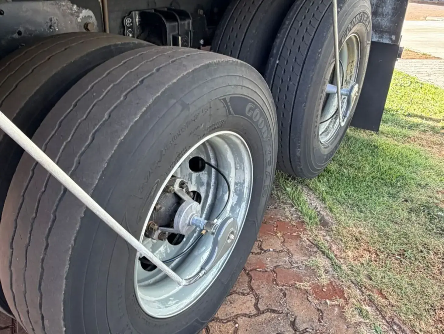 galeria VW 24.280 CRM 6X2