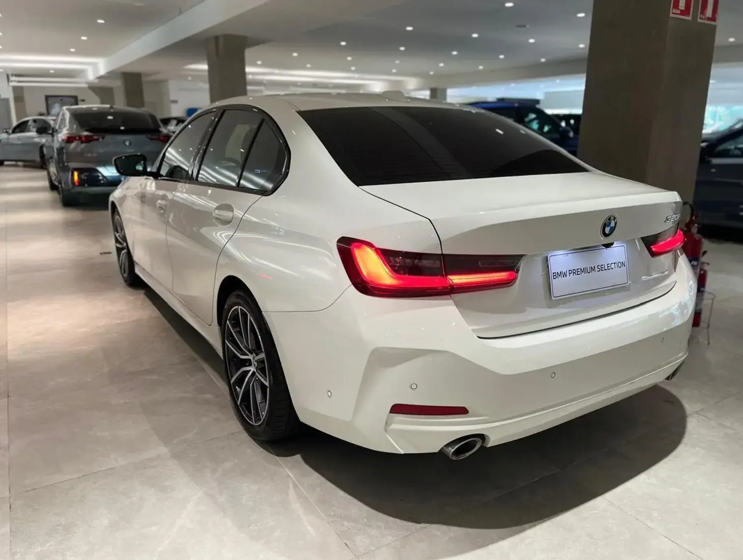 galeria 320i