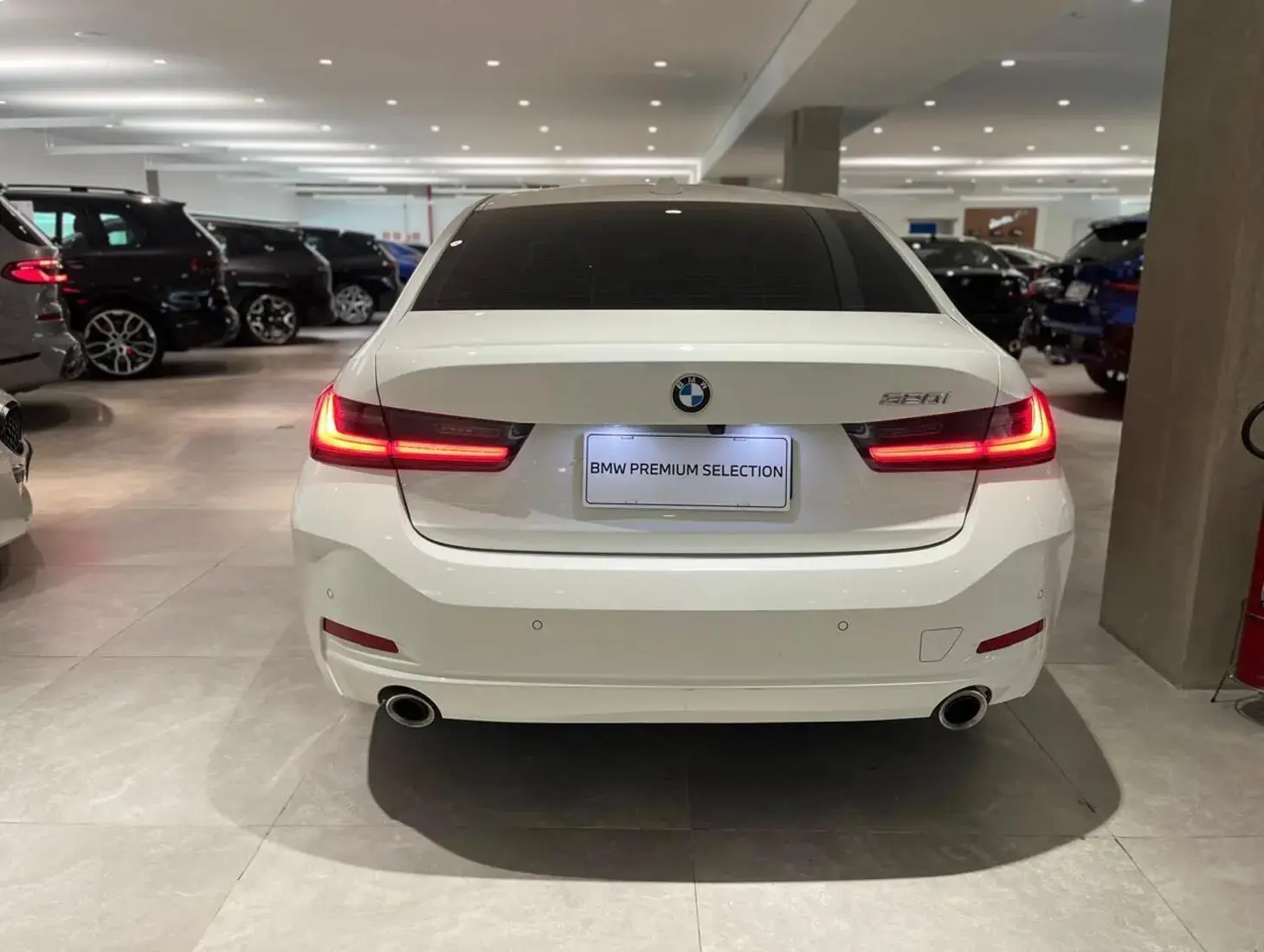 galeria 320i