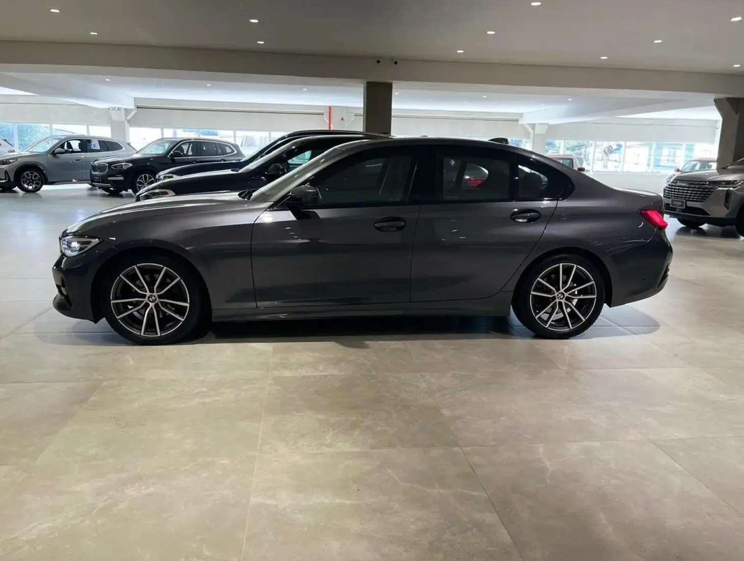 galeria 320i