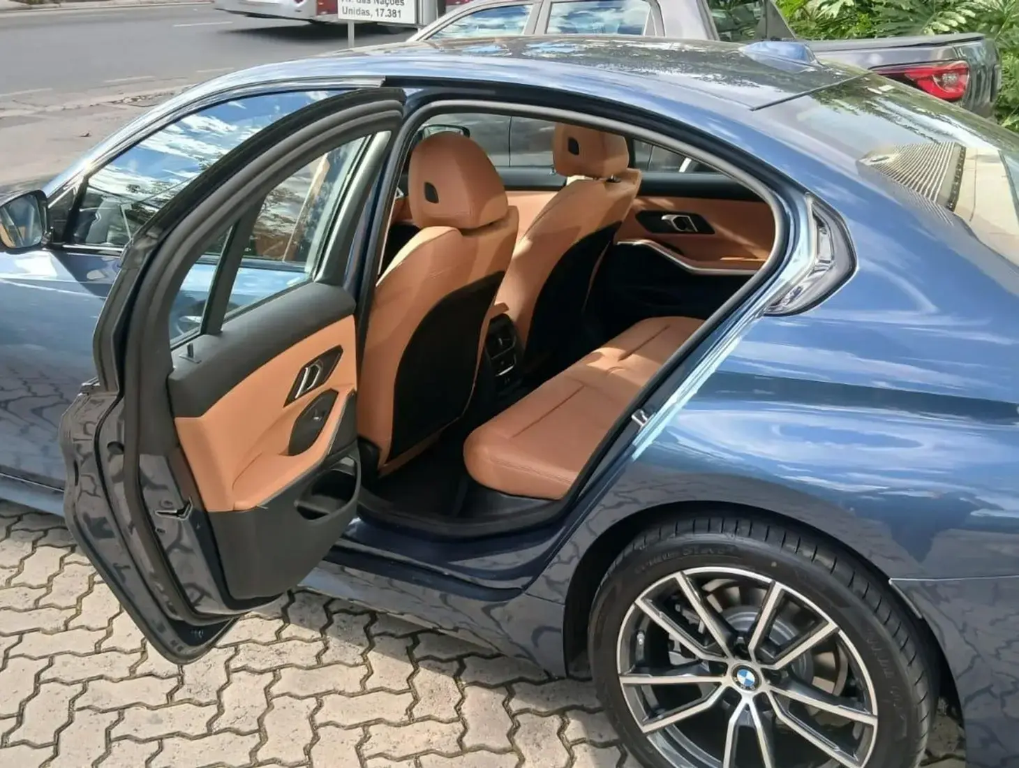 galeria 320i