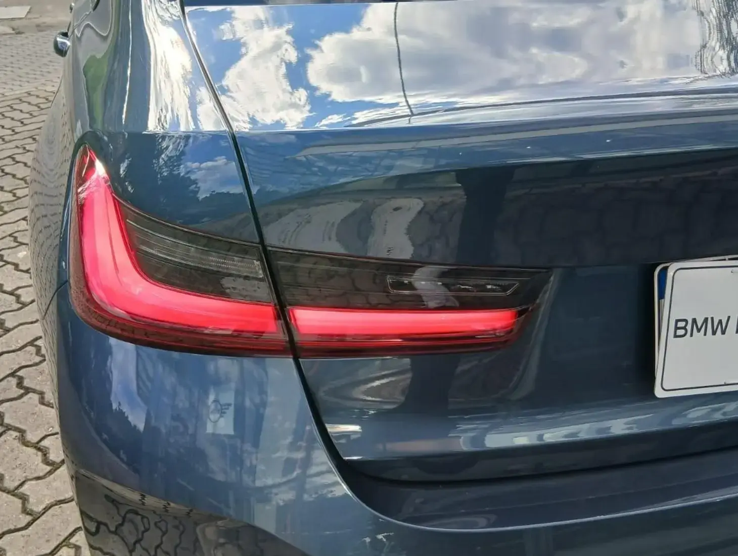 galeria 320i