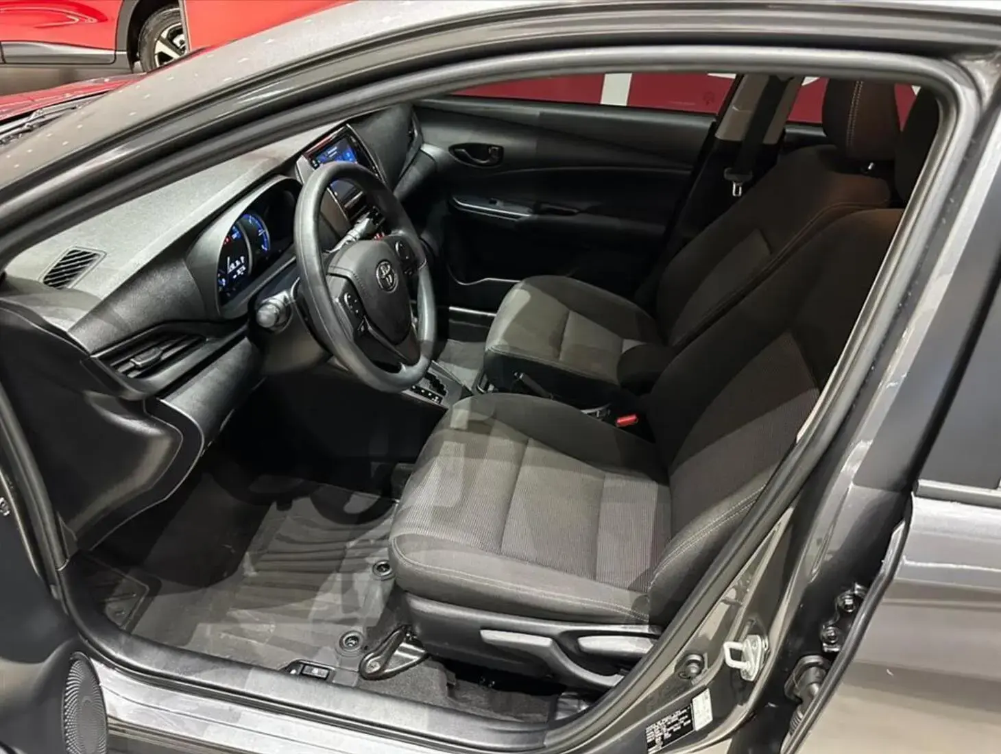 galeria YARIS