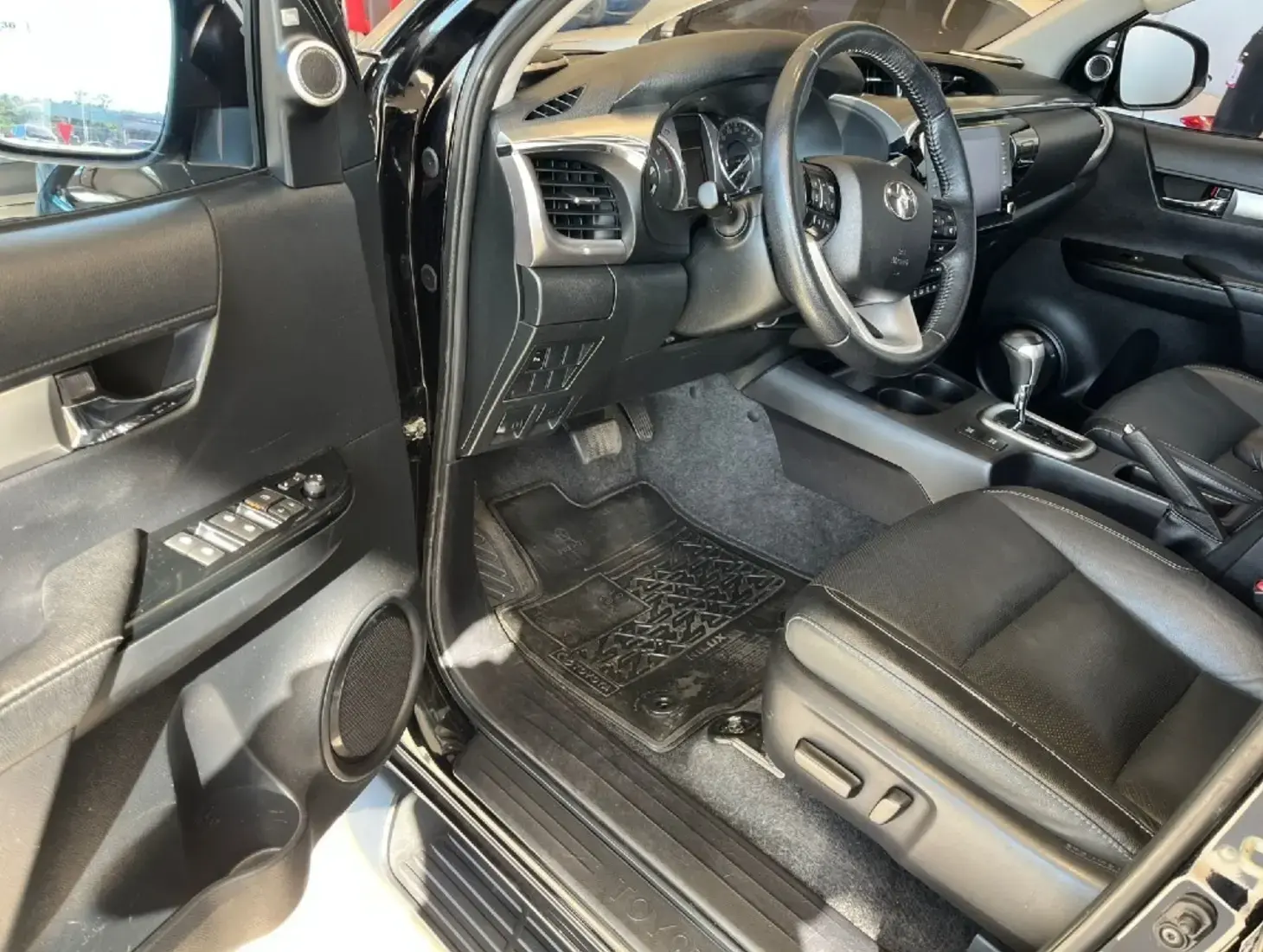 galeria HILUX