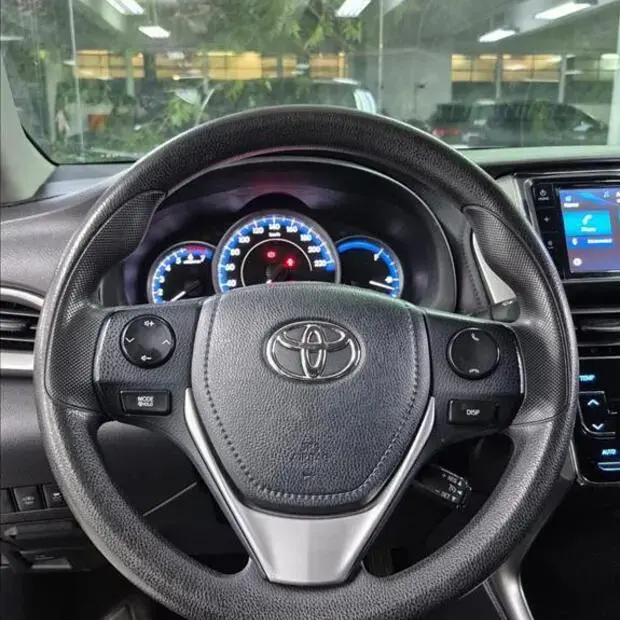 Toyota YARIS 1.5 16V FLEX SEDAN XL PLUS CONNECT MULTIDRIVE