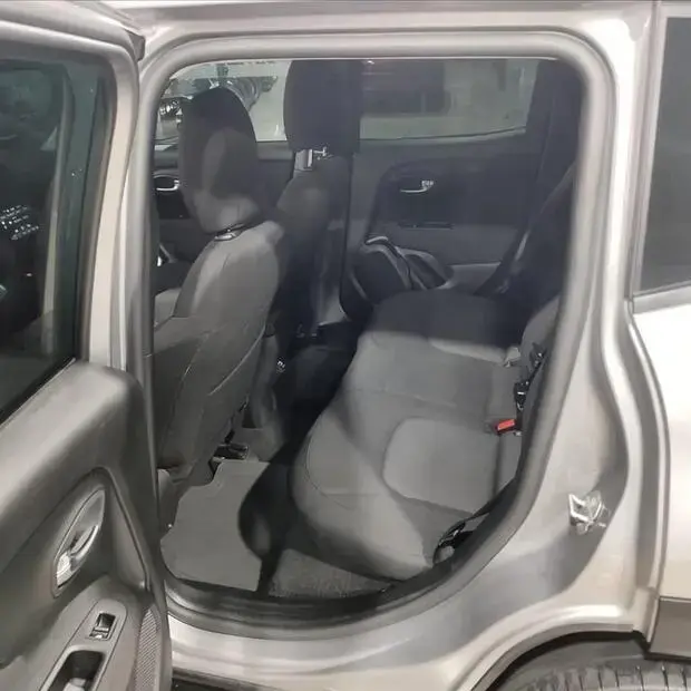 Jeep RENEGADE 1.8 16V FLEX SPORT 4P AUTOMÁTICO