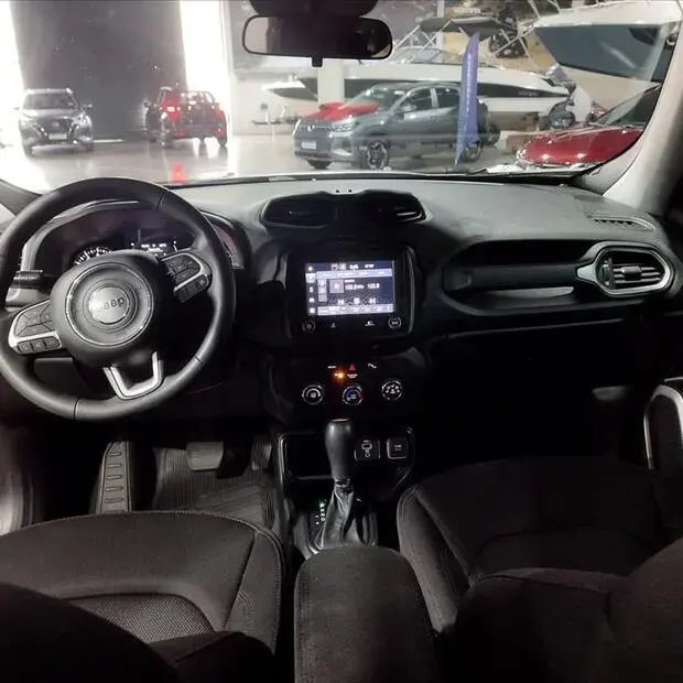 Jeep RENEGADE 1.8 16V FLEX SPORT 4P AUTOMÁTICO