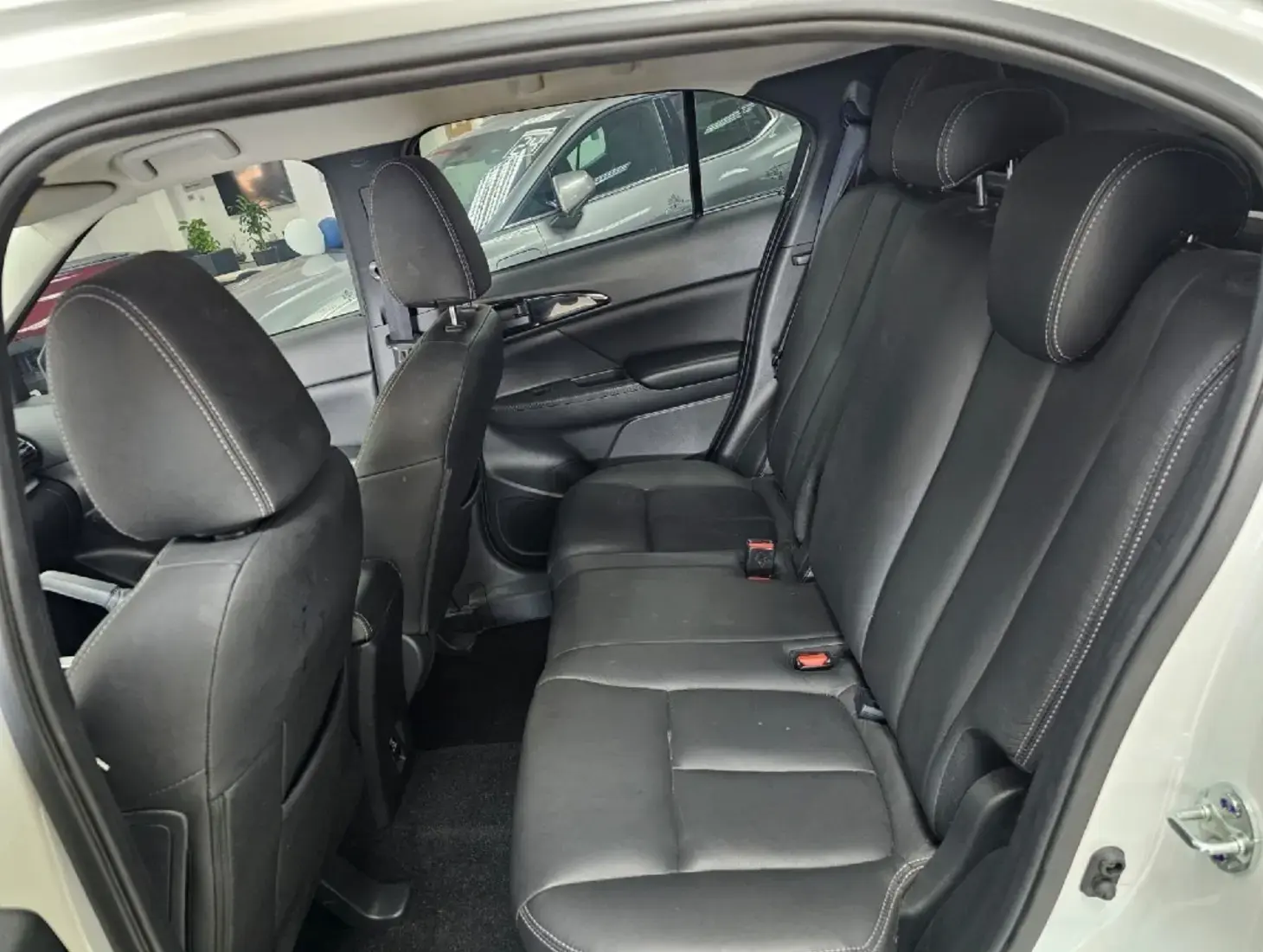 galeria ECLIPSE CROSS