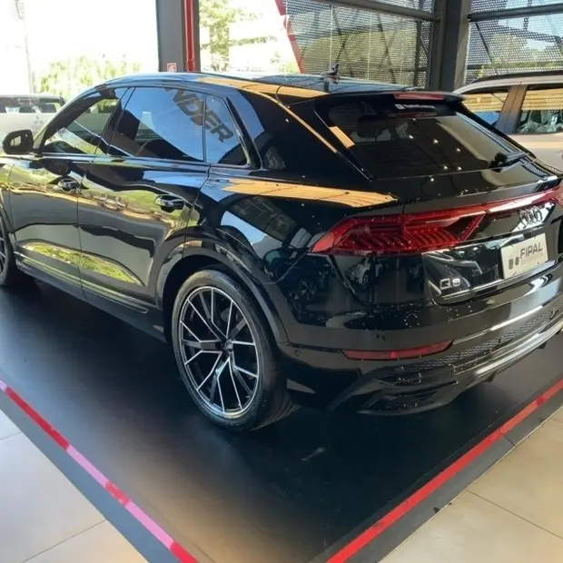 Audi Q8 3.0 TFSI GASOLINA PERFORMANCE BLACK QUATTRO TIPTRONIC