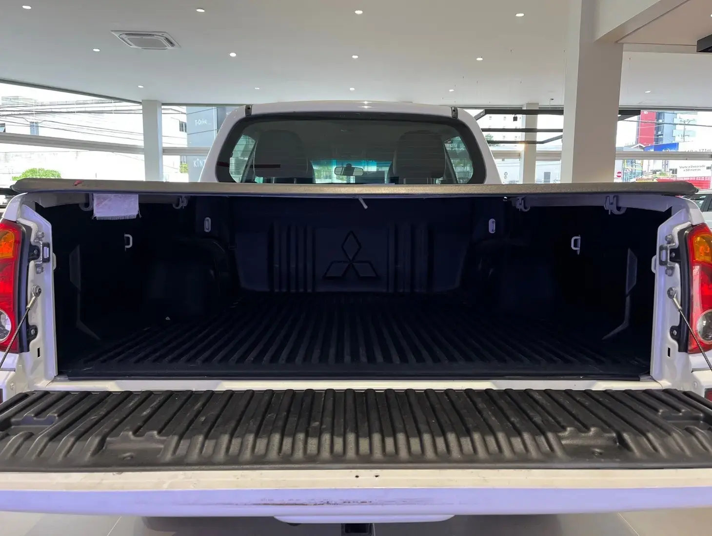 galeria L200 Triton Sport