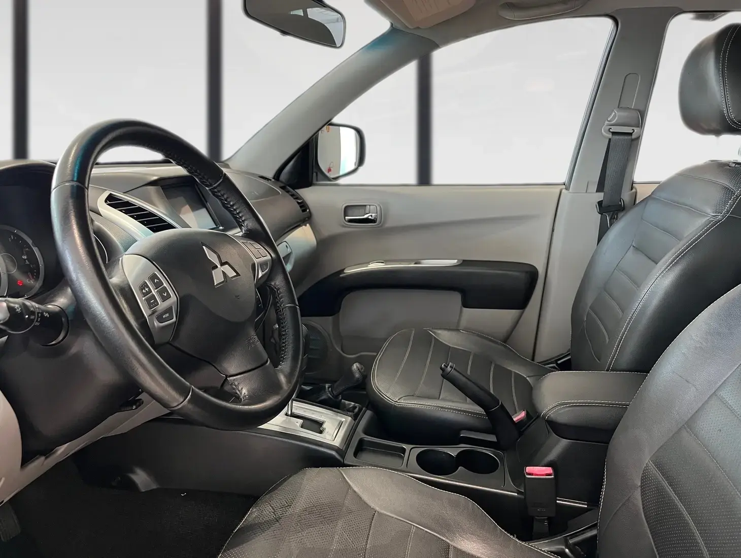 galeria L200 Triton Sport
