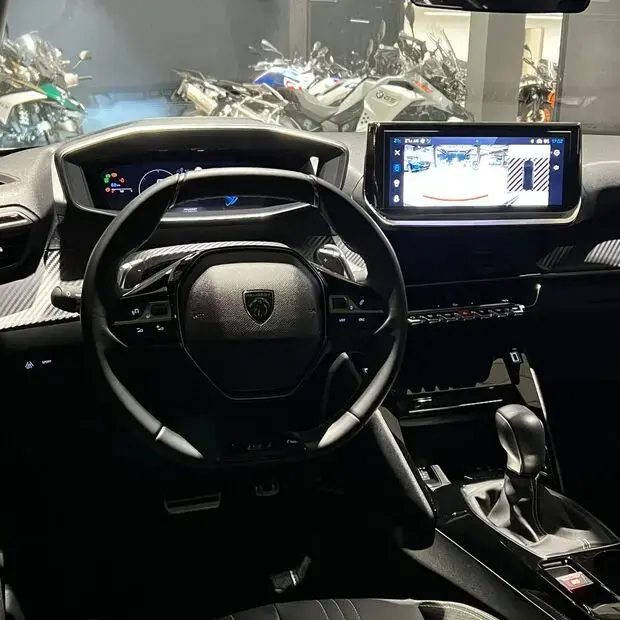 Peugeot 2008 GT 1.0 Turbo 200 5p Aut. (Hib.)