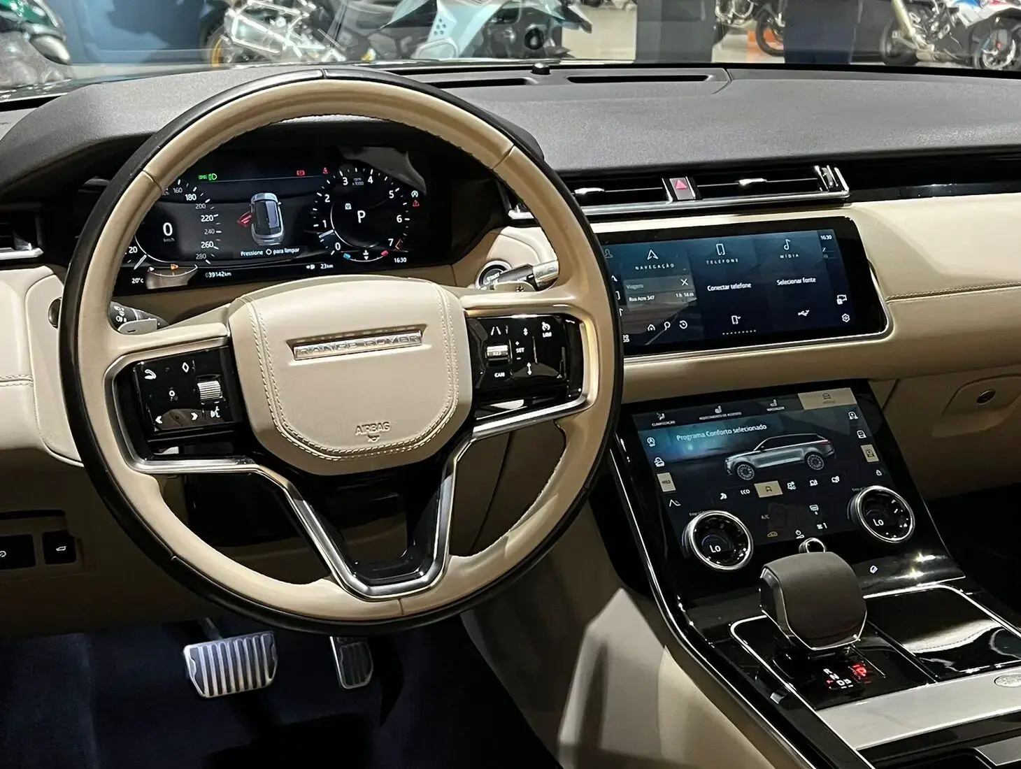 galeria Range Rover Velar