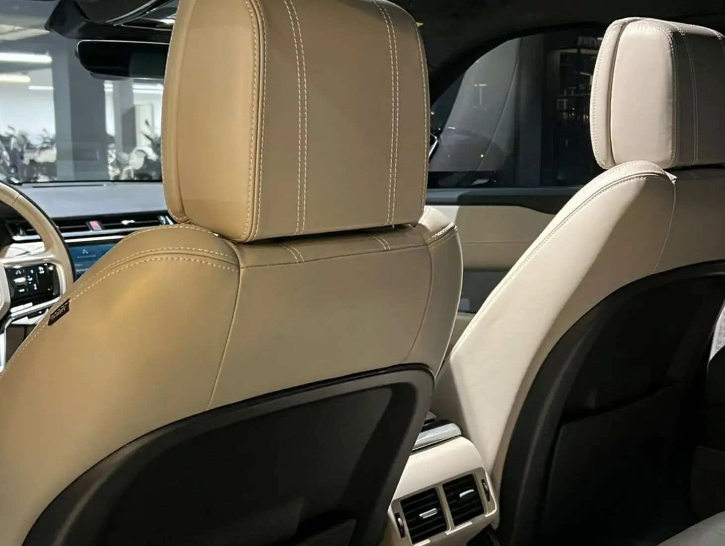 galeria Range Rover Velar