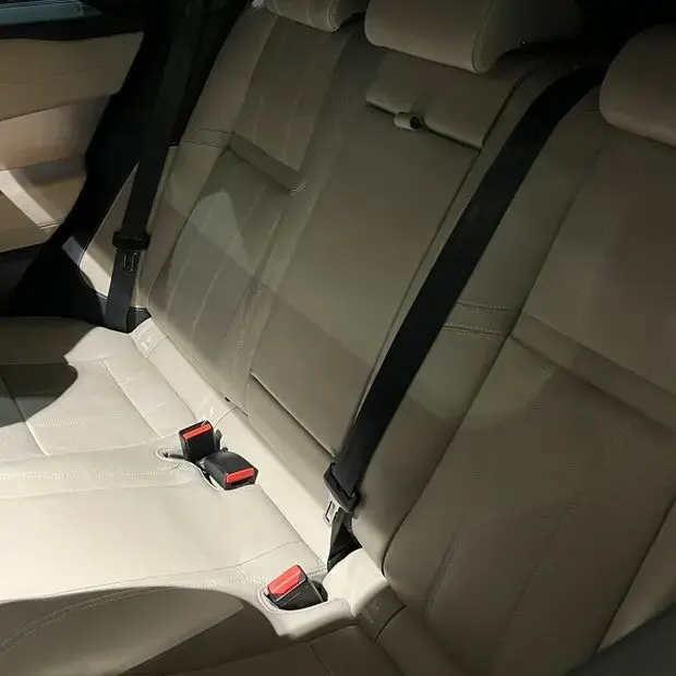 Land Rover Range Rover Velar R-Dynamic HSE 3.0 V6 4WD