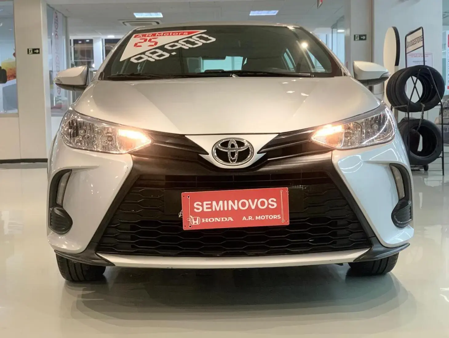 galeria Yaris