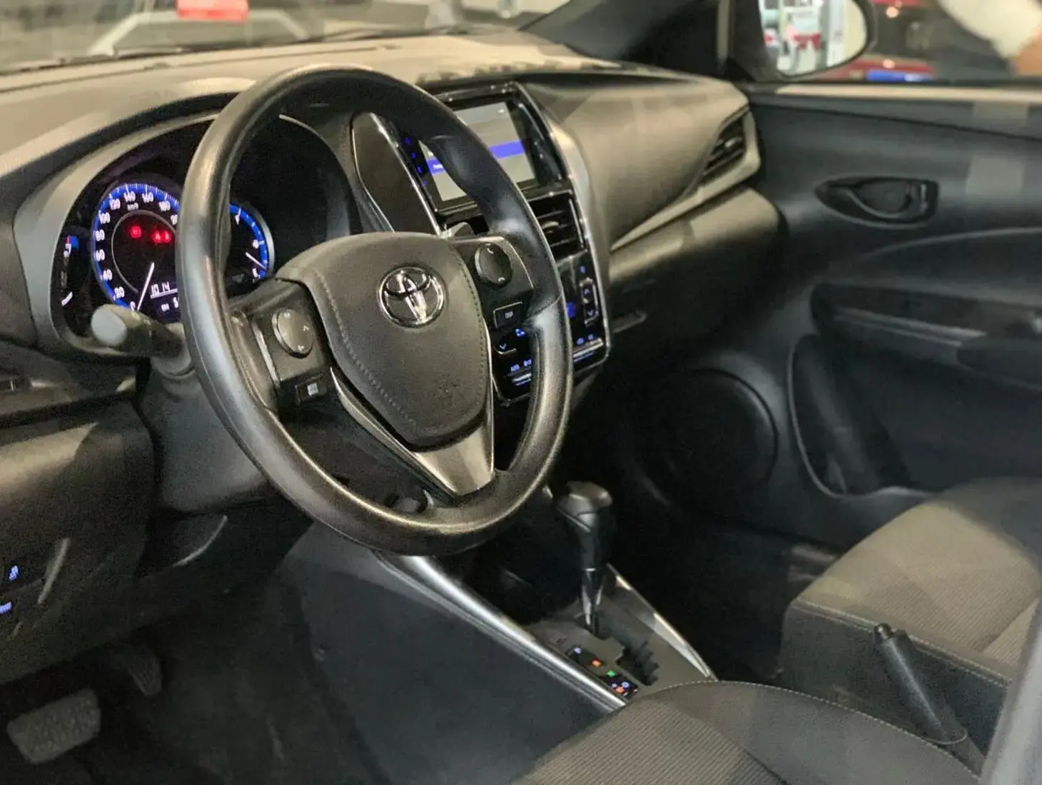 galeria Yaris