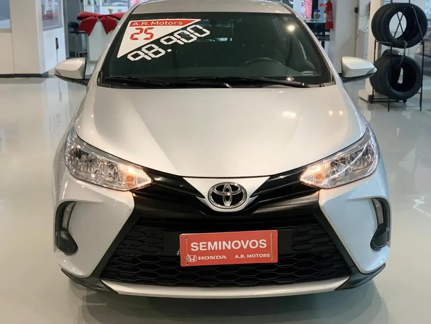 galeria Yaris