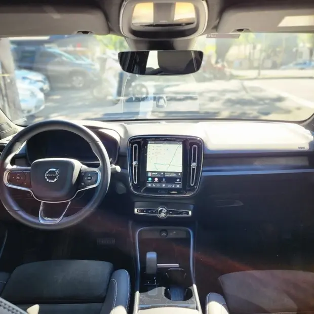 Volvo C40 P8 RECHARGE PURE ELECTRIC AWD
