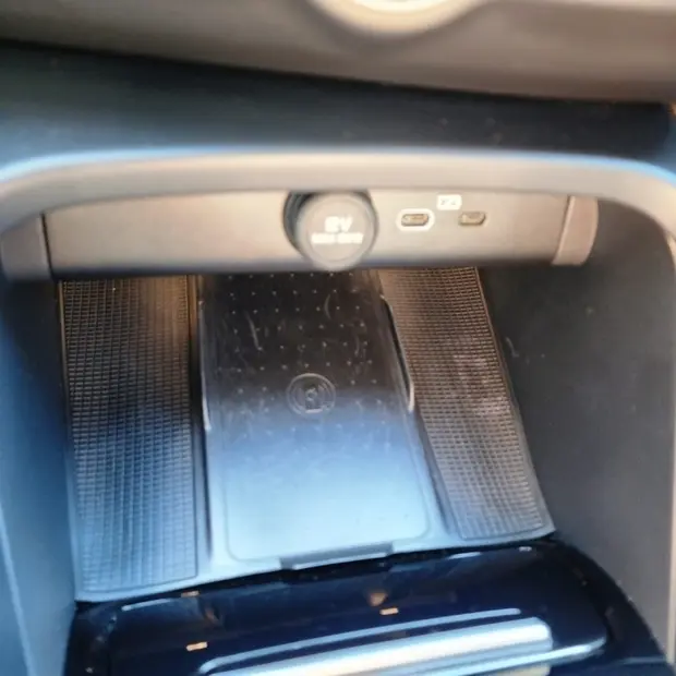 Volvo C40 P8 RECHARGE PURE ELECTRIC AWD