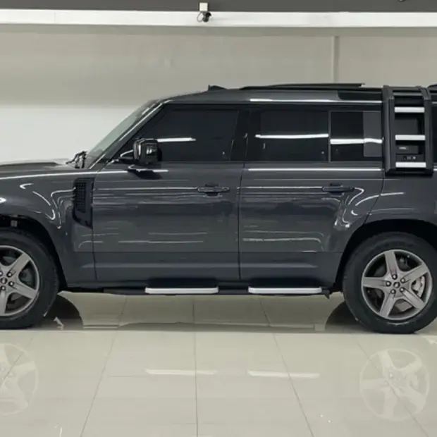 Land Rover Defender SE 110 2.0 SI4 (Aut)
