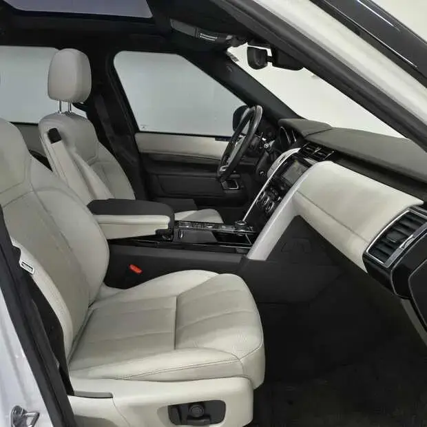 Land Rover Discovery 3.0 TD6 HSE 4WD