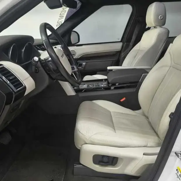 Land Rover Discovery 3.0 TD6 HSE 4WD