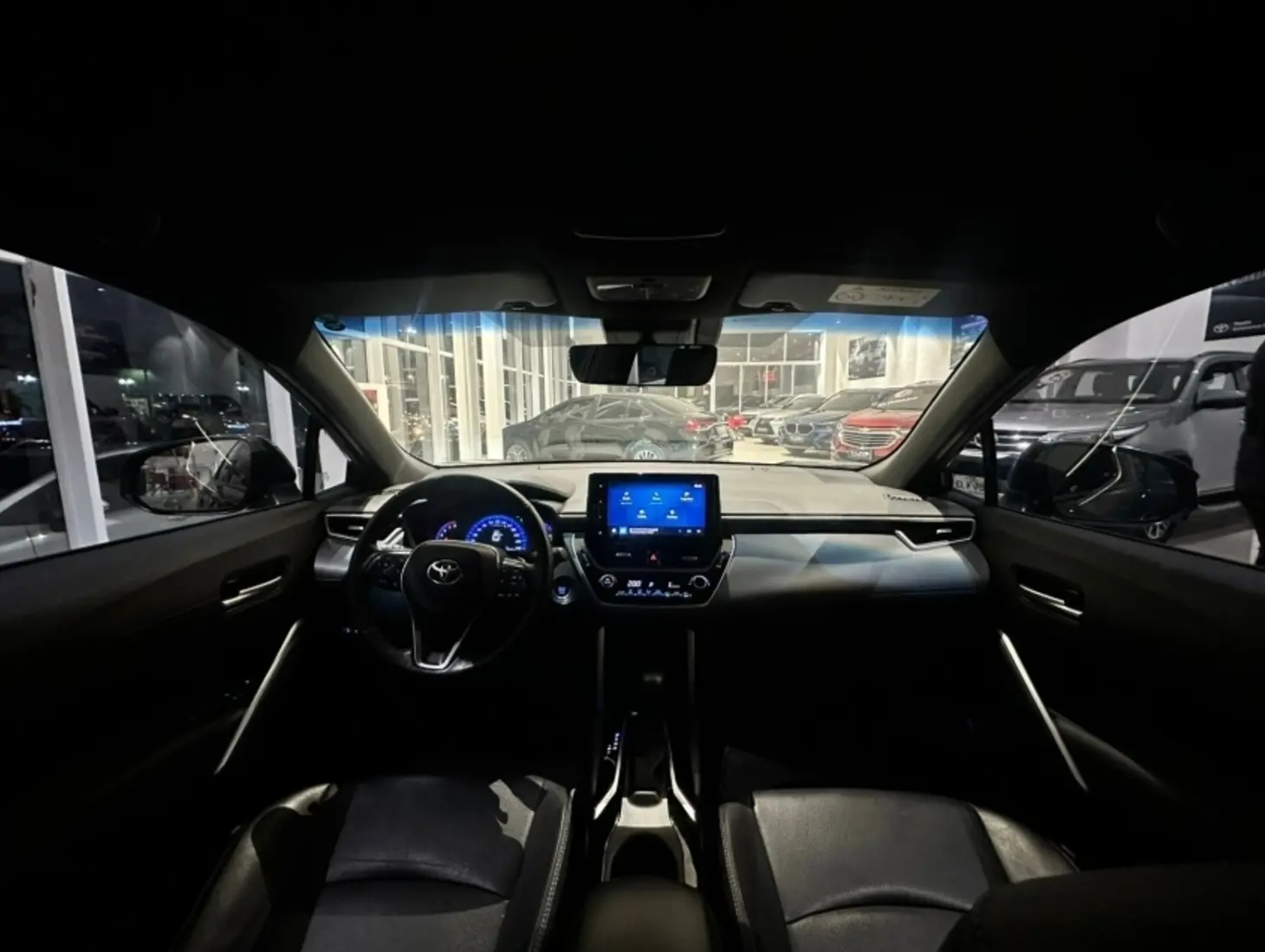 galeria COROLLA CROSS