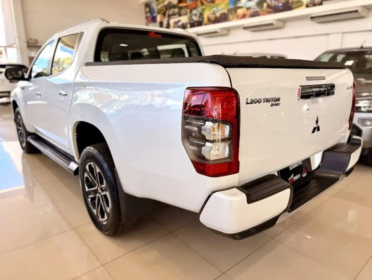 galeria L200 TRITON
