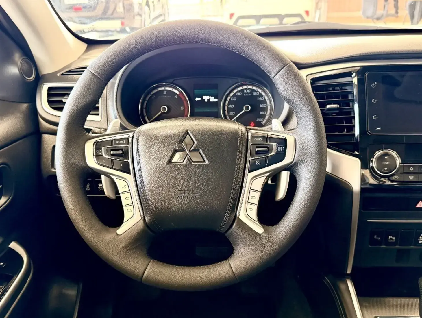 galeria L200 TRITON