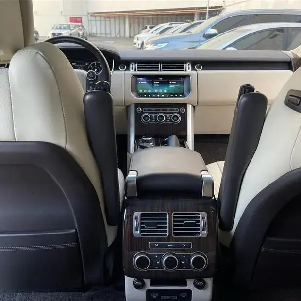 Land Rover RANGE ROVER VOGUE 4.4 SE SDV8 4X4 TURBO DIESEL 4P AUTOMÁTICO