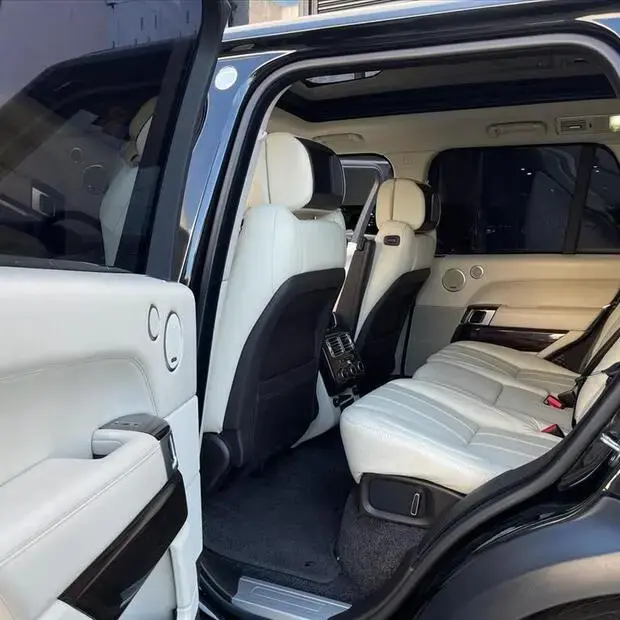 Land Rover RANGE ROVER VOGUE 4.4 SE SDV8 4X4 TURBO DIESEL 4P AUTOMÁTICO