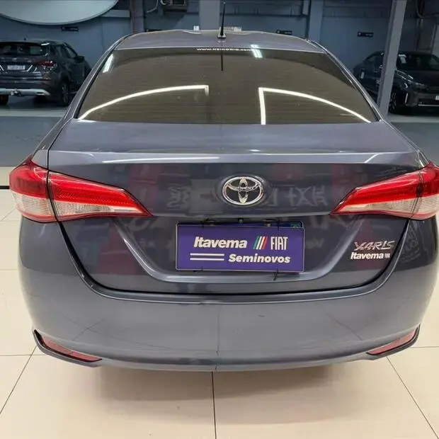 Toyota YARIS 1.5 16V FLEX SEDAN XL LIVE MULTIDRIVE