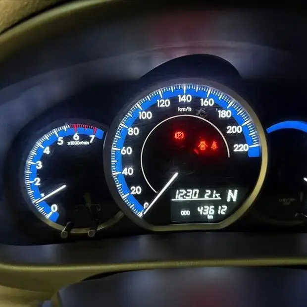 Toyota YARIS 1.5 16V FLEX SEDAN XL LIVE MULTIDRIVE