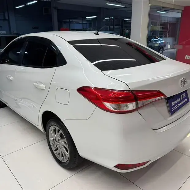 Toyota YARIS 1.5 16V FLEX SEDAN XS CONNECT MULTIDRIVE