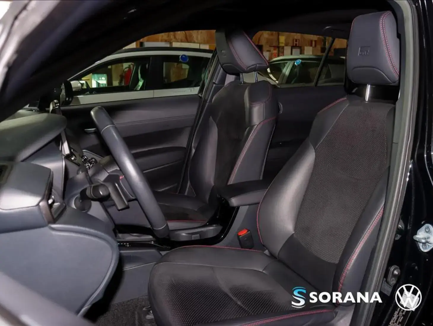 galeria COROLLA CROSS