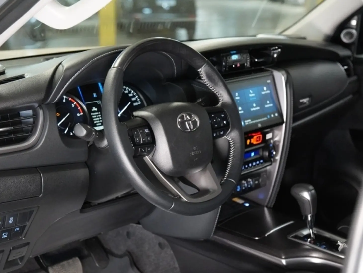 galeria HILUX SW4