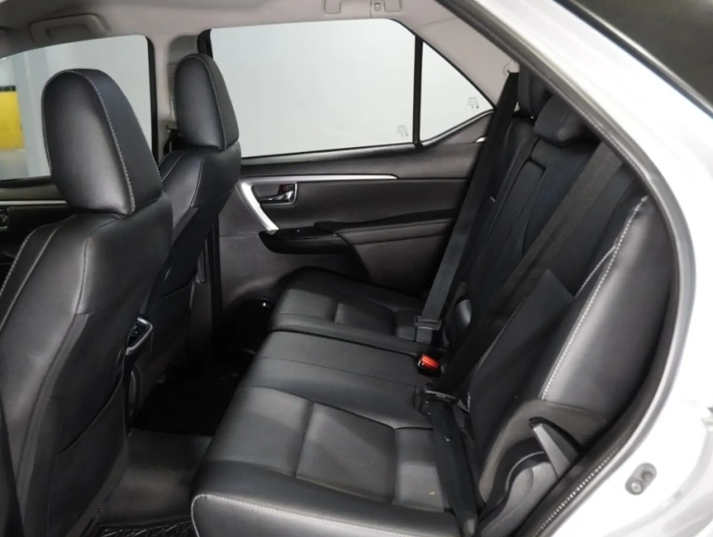 galeria HILUX SW4