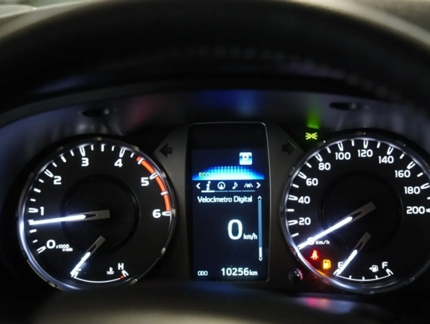 galeria HILUX