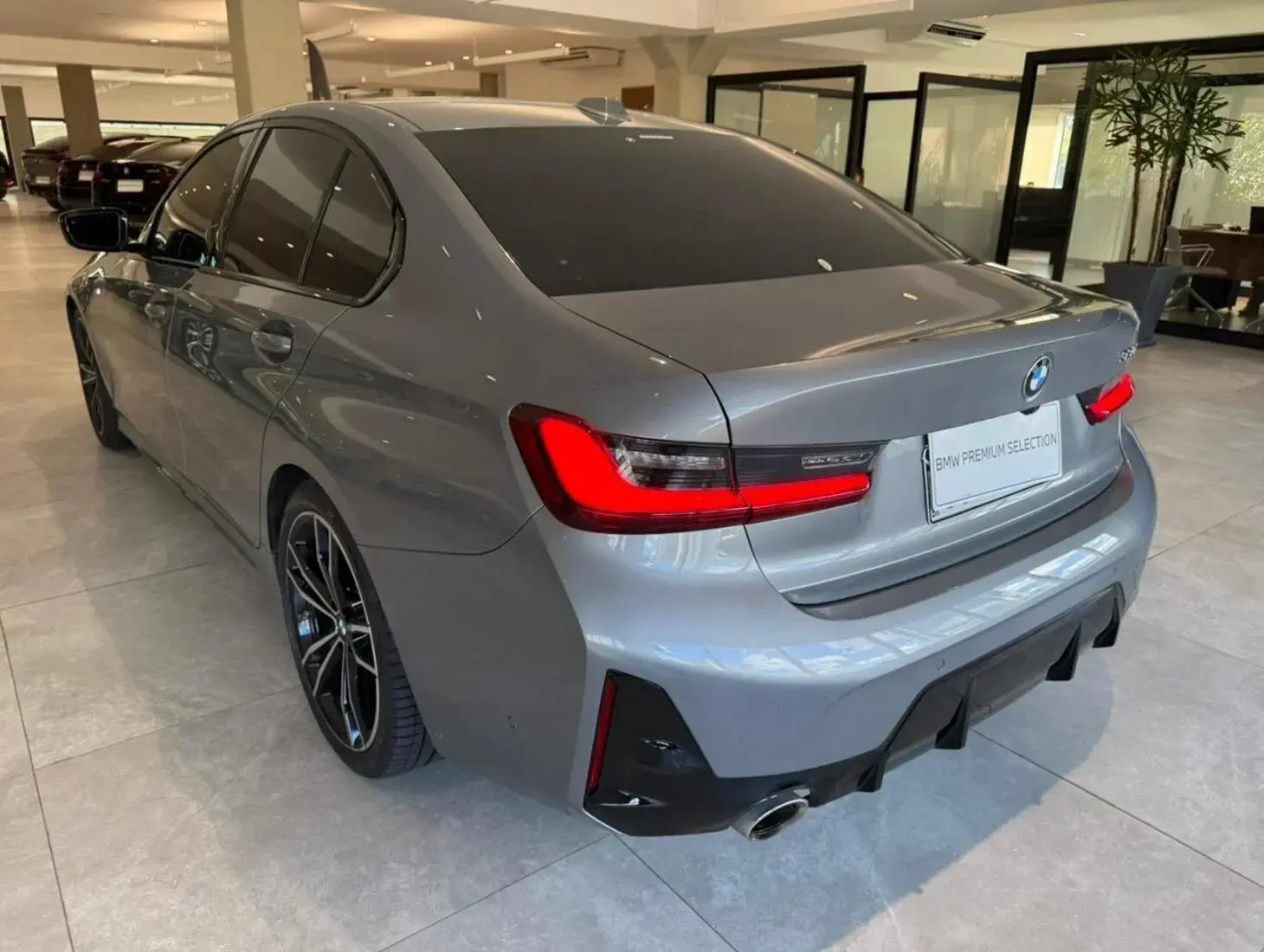 galeria 320i