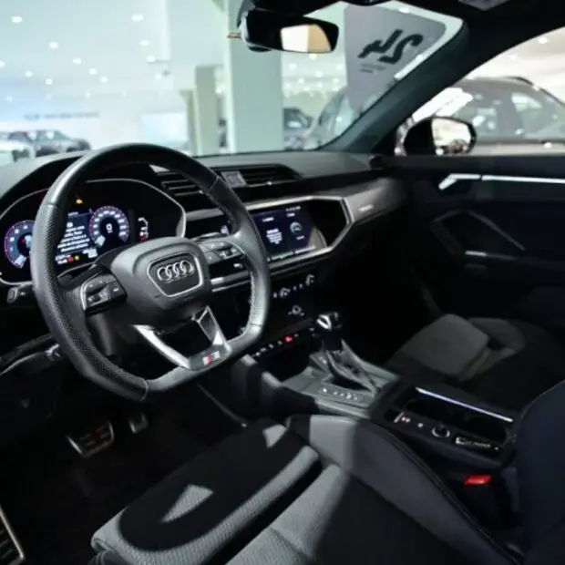 Audi Q3 Performance Black 2.0